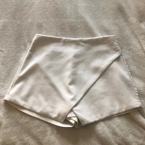 White envelope Skirt